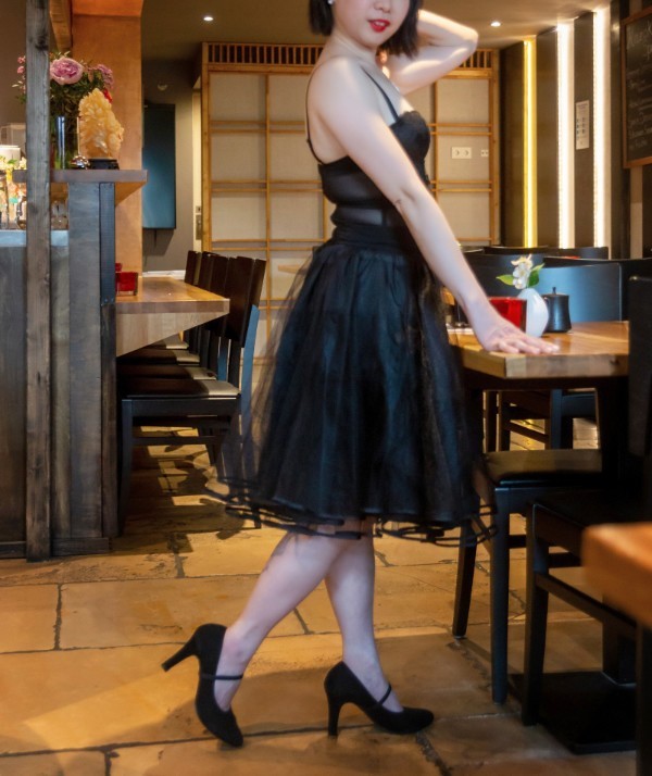 Escort Frankfurt Ling Escort Frankfurt Ling